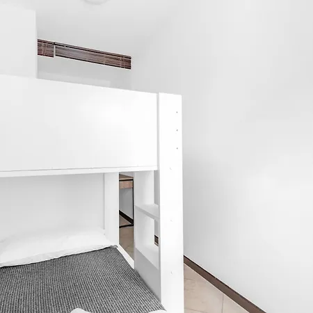 -Free Pool And Parking- Garda House Apartments Castelnuovo del Garda Exterior photo
