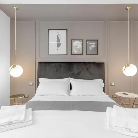-Free Pool And Parking- Garda House Apartments Castelnuovo del Garda Exterior photo