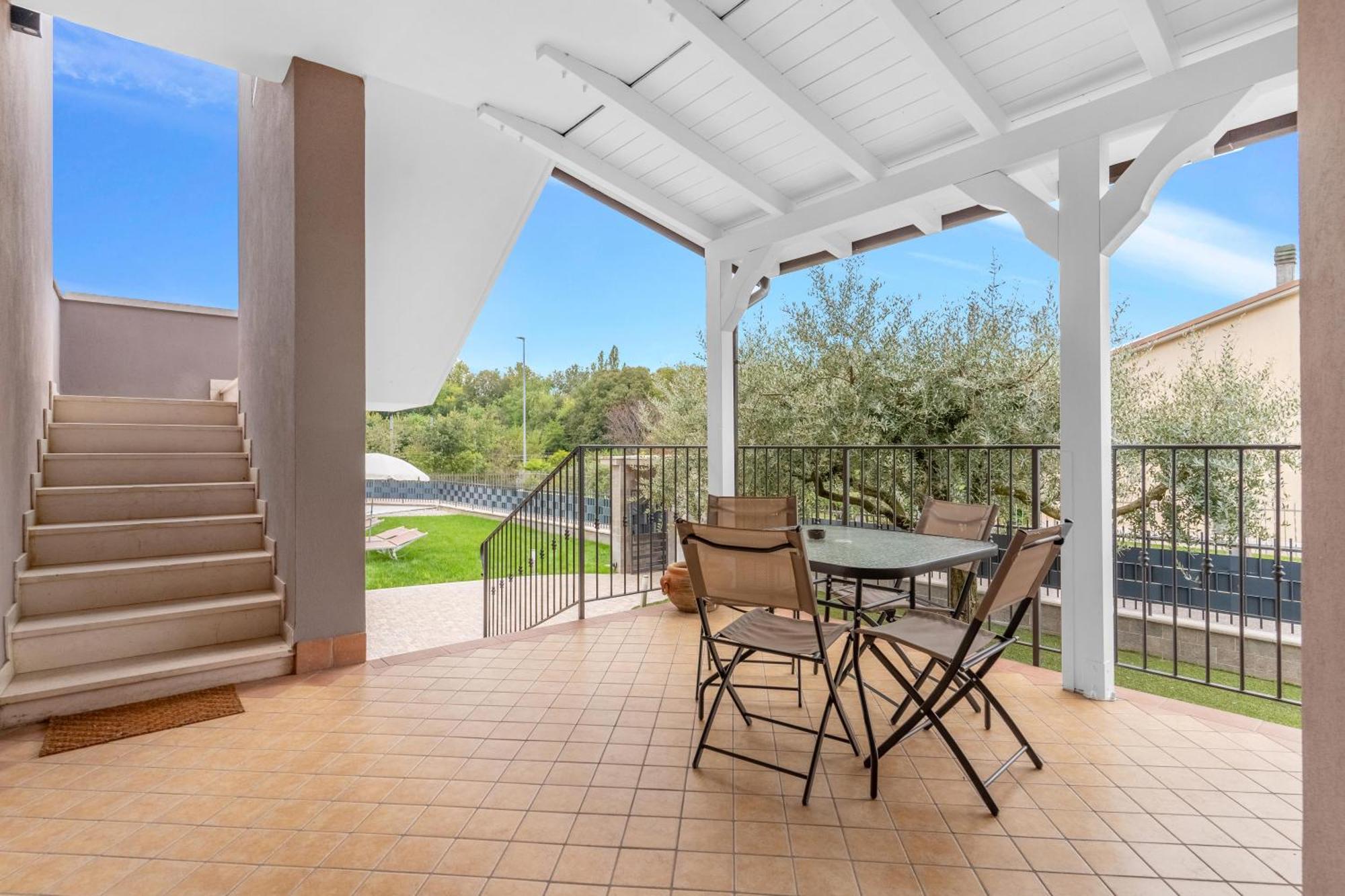 -free Pool And Parking- Garda House * Castelnuovo del Garda