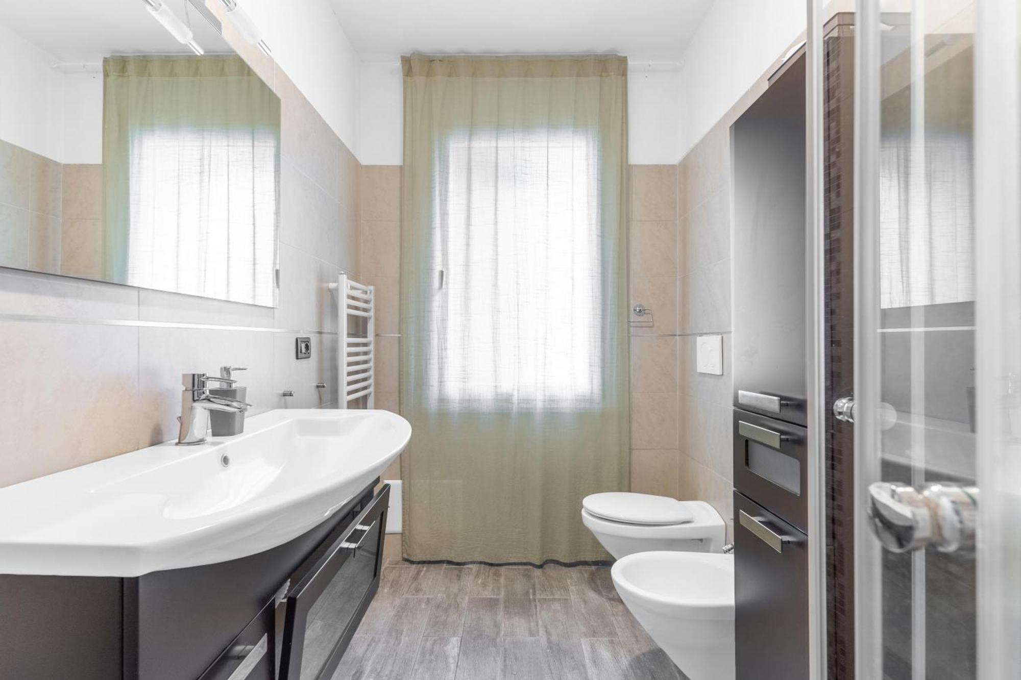 -free Pool And Parking- Garda House Apartment *